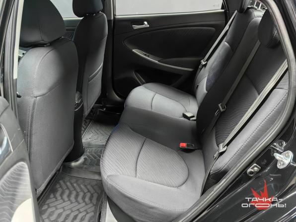 Hyundai Solaris I Рестайлинг с пробегом 2015 года, цена 898 000 рублей, 146000 км, седан, Автокод Объявления