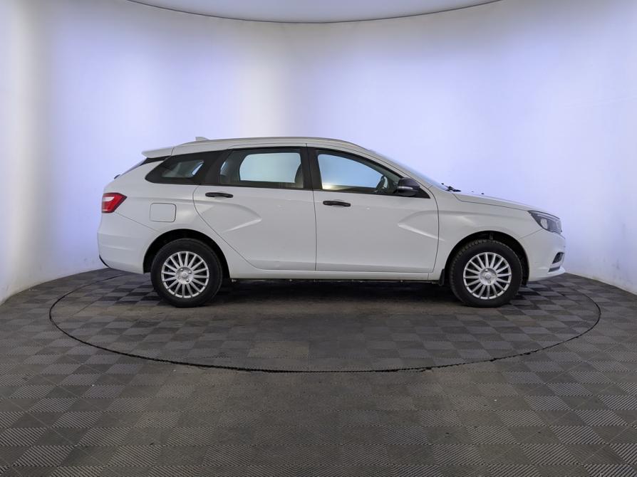 Lada (ВАЗ) Vesta I Москва  - изображение 4