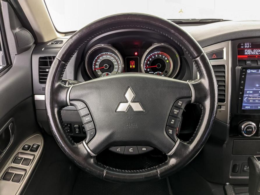 Mitsubishi Pajero IV Рестайлинг 2 Москва  - изображение 22