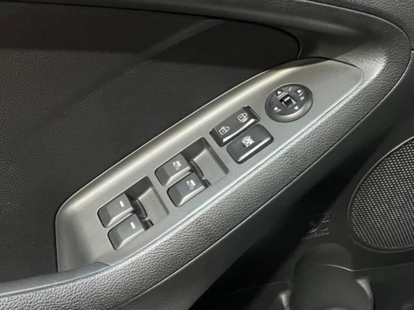 Kia Cerato III Рестайлинг (Classic) с пробегом 2019 года, цена 1 555 000 рублей, 76119 км, седан, Автокод Объявления