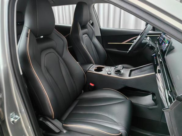 Omoda C5 I с пробегом 2022 года, цена 1 599 000 рублей, 60857 км, внедорожник, Автокод Объявления