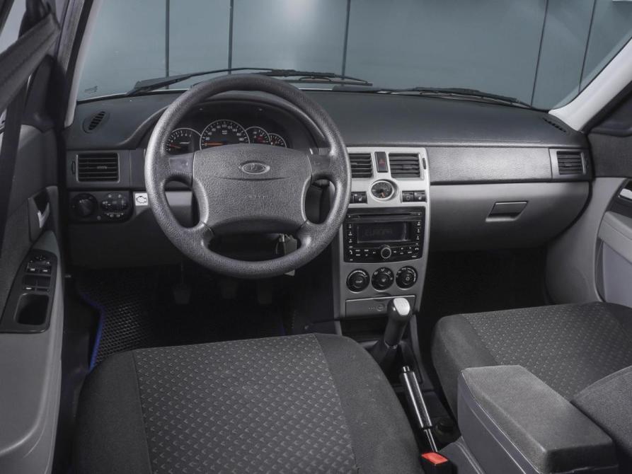 Lada (ВАЗ) Priora I Ростов-на-Дону  - изображение 6