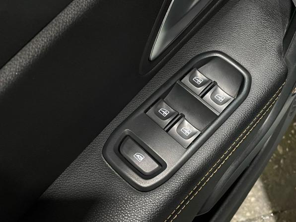 Renault Duster II с пробегом 2021 года, цена 1 524 000 рублей, 150636 км, внедорожник, Автокод Объявления