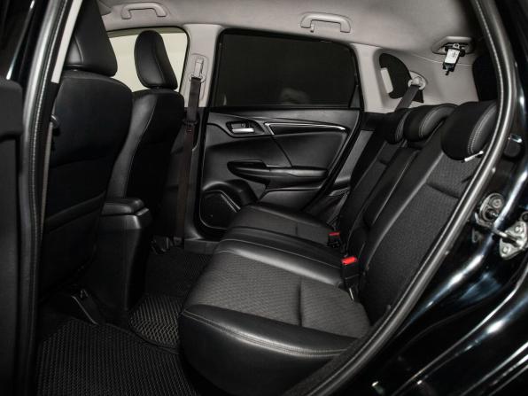 Honda Fit III с пробегом 2015 года, цена 989 500 рублей, 158534 км, хэтчбек, Автокод Объявления