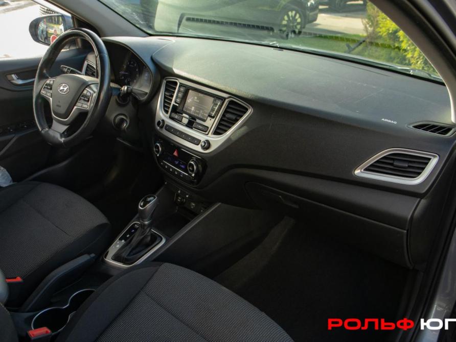 Hyundai Solaris II Москва  - изображение 7