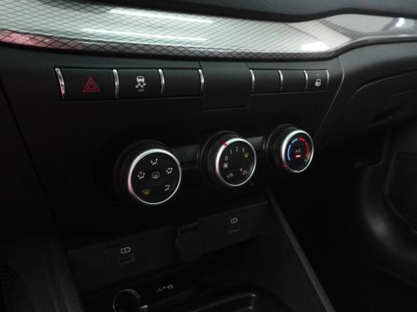 Lada (ВАЗ) Vesta I Рестайлинг (NG) с пробегом 2026 года, цена 1 649 000 рублей, 29 км, седан, Автокод Объявления