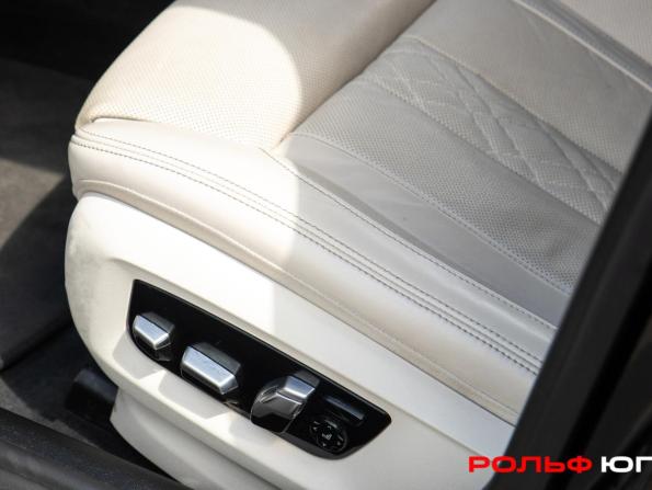 BMW 5 серии VII (G30/G31/G38) с пробегом 2018 года, цена 4 990 000 рублей, 53387 км, седан, Автокод Объявления
