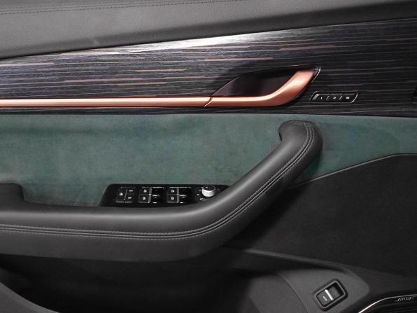 Geely Monjaro I с пробегом 2023 года, цена 3 213 000 рублей, 58268 км, внедорожник, Автокод Объявления