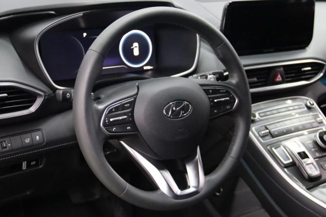 Hyundai Santa Fe IV Рестайлинг с пробегом 2021 года, цена 3 495 170 рублей, 77706 км, внедорожник, Автокод Объявления