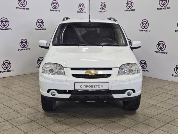 Chevrolet Niva I Рестайлинг с пробегом 2015 года, цена 597 000 рублей, 140000 км, внедорожник, Автокод Объявления