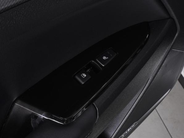 Kia Sportage V с пробегом 2025 года, цена 4 950 000 рублей, 6945 км, внедорожник, Автокод Объявления