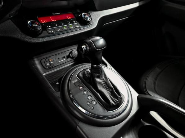 Kia Sportage III с пробегом 2012 года, цена 1 530 000 рублей, 259644 км, внедорожник, Автокод Объявления