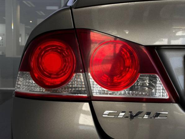Honda Civic VIII Рестайлинг с пробегом 2008 года, цена 505 000 рублей, 307883 км, седан, Автокод Объявления