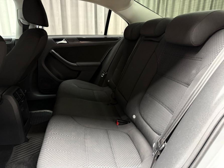 Volkswagen Jetta VI Ижевск  - изображение 24