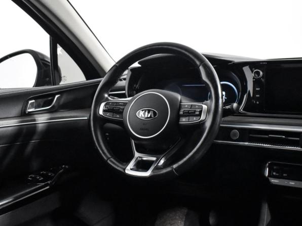 Kia K5 III с пробегом 2021 года, цена 2 209 000 рублей, 135750 км, седан, Автокод Объявления