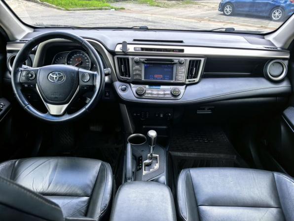 Toyota RAV4 IV (XA40) с пробегом 2013 года, цена 1 895 000 рублей, 241723 км, внедорожник, Автокод Объявления