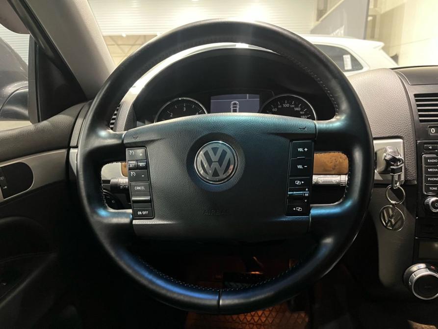 Volkswagen Touareg I Рестайлинг Пермь  - изображение 16