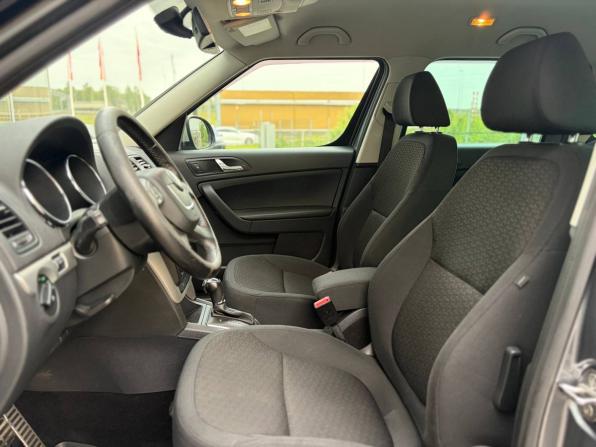 Skoda Yeti I с пробегом 2013 года, цена 945 000 рублей, 159350 км, внедорожник, Автокод Объявления