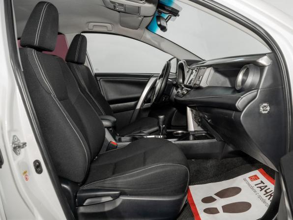 Toyota RAV4 IV (XA40) Рестайлинг с пробегом 2017 года, цена 2 180 000 рублей, 269152 км, внедорожник, Автокод Объявления