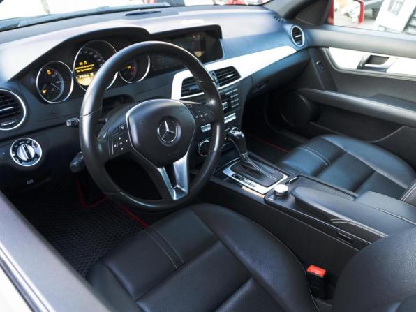 Mercedes-Benz C-Класс III (W204) Рестайлинг с пробегом 2012 года, цена 1 199 000 рублей, 152763 км, седан, Автокод Объявления