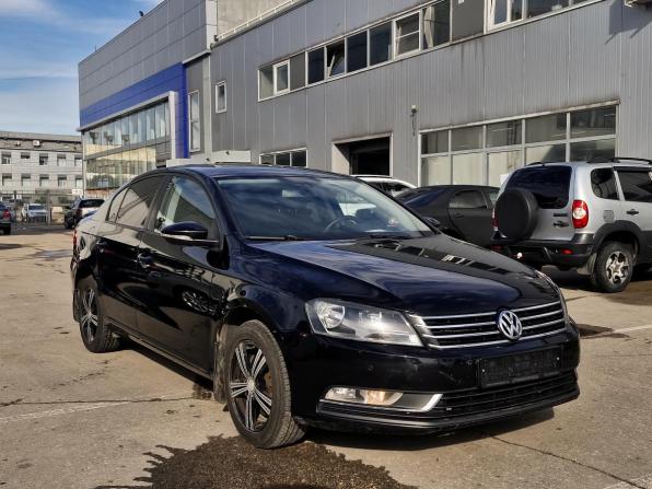 Volkswagen Passat B7 с пробегом 2012 года, цена 816 000 рублей, 256902 км, седан, Автокод Объявления