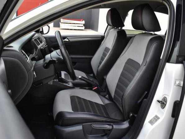 Volkswagen Jetta VI с пробегом 2011 года, цена 965 000 рублей, 259895 км, седан, Автокод Объявления