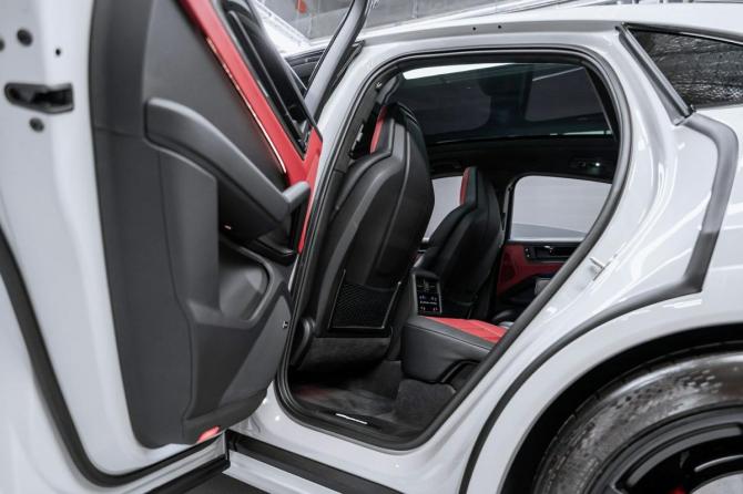 Новый Porsche Cayenne III Рестайлинг 2025 года, цена 22 700 000 рублей, внедорожник, Автокод Объявления