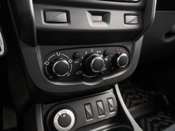 Renault Duster I Рестайлинг с пробегом 2017 года, цена 1 395 700 рублей, 119515 км, внедорожник, Автокод Объявления
