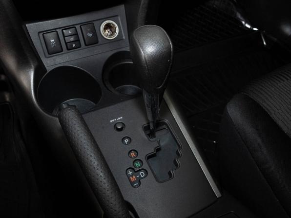 Toyota RAV4 III (XA30) Рестайлинг с пробегом 2012 года, цена 1 565 000 рублей, 131000 км, внедорожник, Автокод Объявления