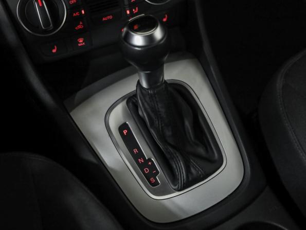 Audi Q3 I (8U) Рестайлинг с пробегом 2018 года, цена 1 799 000 рублей, 195286 км, внедорожник, Автокод Объявления