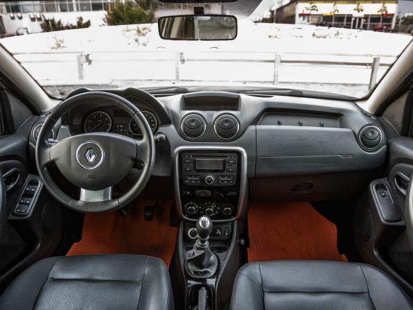 Renault Duster I с пробегом 2012 года, цена 878 000 рублей, 203307 км, внедорожник, Автокод Объявления