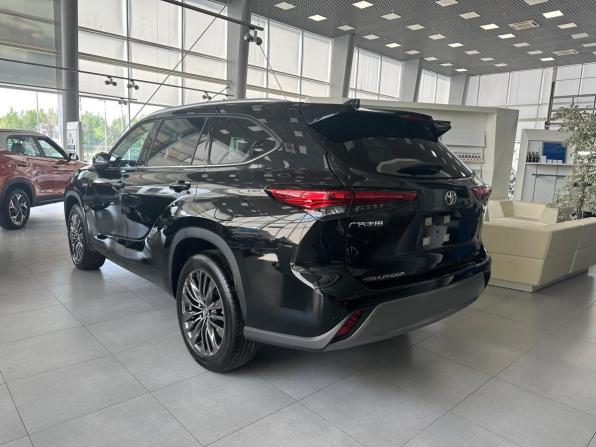 Toyota Highlander IV (XU70) с пробегом 2026 года, цена 5 800 000 рублей, 11 км, внедорожник, Автокод Объявления