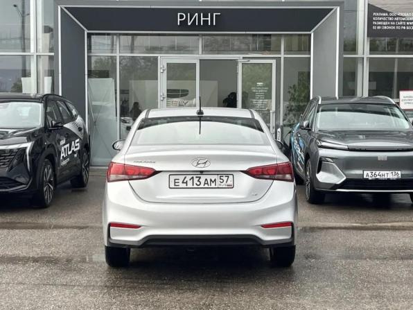 Hyundai Solaris II с пробегом 2019 года, цена 1 500 000 рублей, 40495 км, седан, Автокод Объявления