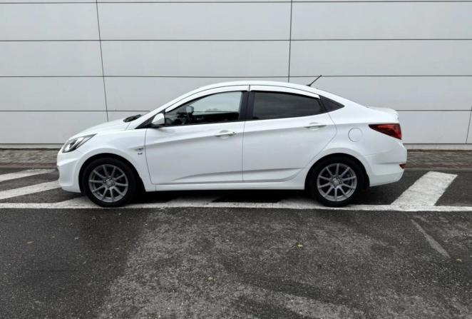 Hyundai Solaris I с пробегом 2014 года, цена 815 000 рублей, 164025 км, седан, Автокод Объявления