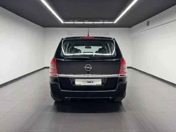 Opel Zafira B Рестайлинг с пробегом 2010 года, цена 945 000 рублей, 168841 км, компактвэн, Автокод Объявления