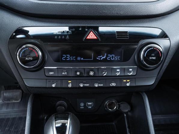 Hyundai Tucson III с пробегом 2018 года, цена 1 960 000 рублей, 167307 км, внедорожник, Автокод Объявления