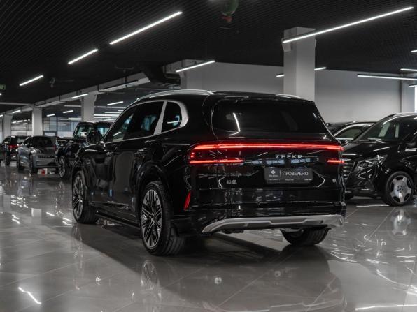 Zeekr 8X с пробегом 2026 года, цена 11 850 000 рублей, 11 км, внедорожник, Автокод Объявления