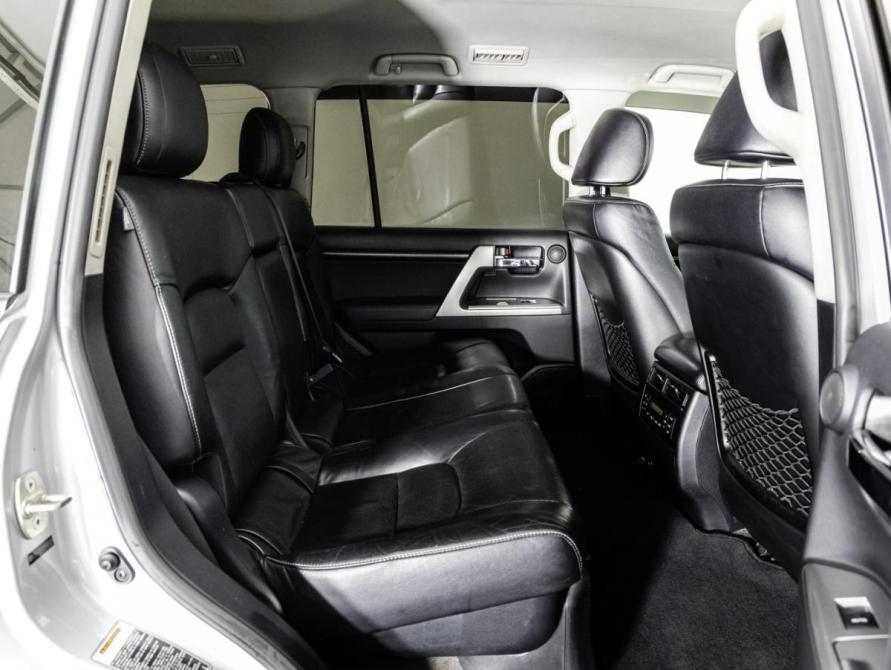 Toyota Land Cruiser 200 Series Рестайлинг 1 Санкт-Петербург  - изображение 24