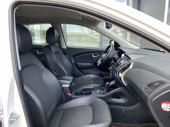 Hyundai ix35 I с пробегом 2011 года, цена 1 199 000 рублей, 122117 км, внедорожник, Автокод Объявления