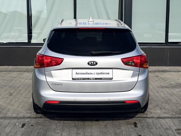 Kia Ceed II Рестайлинг с пробегом 2018 года, цена 1 399 000 рублей, 169021 км, универсал, Автокод Объявления