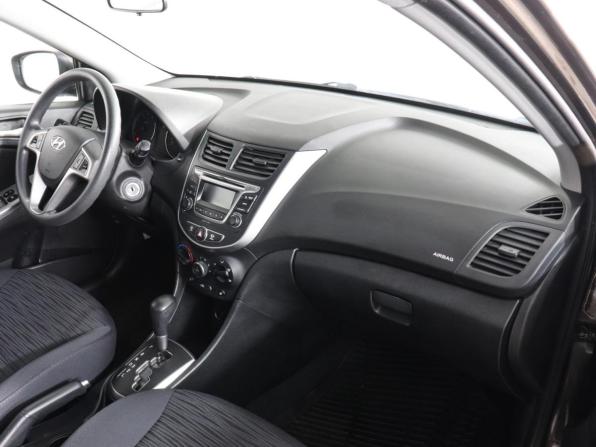 Hyundai Solaris I Рестайлинг с пробегом 2015 года, цена 1 150 000 рублей, 82262 км, седан, Автокод Объявления