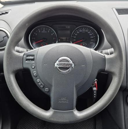 Nissan Qashqai I Рестайлинг с пробегом 2012 года, цена 1 062 000 рублей, 173000 км, внедорожник, Автокод Объявления
