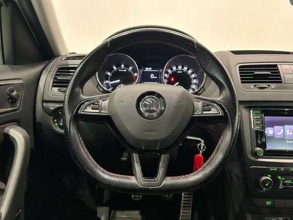 Skoda Yeti I Рестайлинг с пробегом 2017 года, цена 1 199 000 рублей, 96622 км, внедорожник, Автокод Объявления