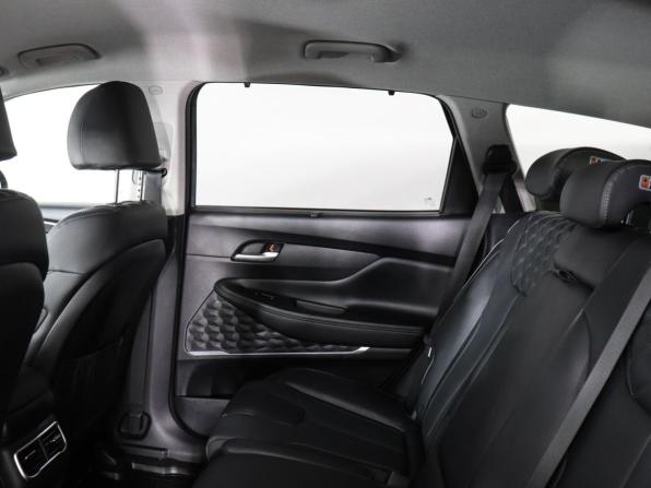 Hyundai Santa Fe IV Рестайлинг с пробегом 2021 года, цена 3 997 000 рублей, 62859 км, внедорожник, Автокод Объявления