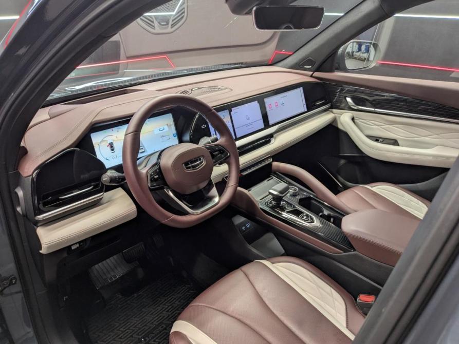 Geely Monjaro I Москва  - изображение 8
