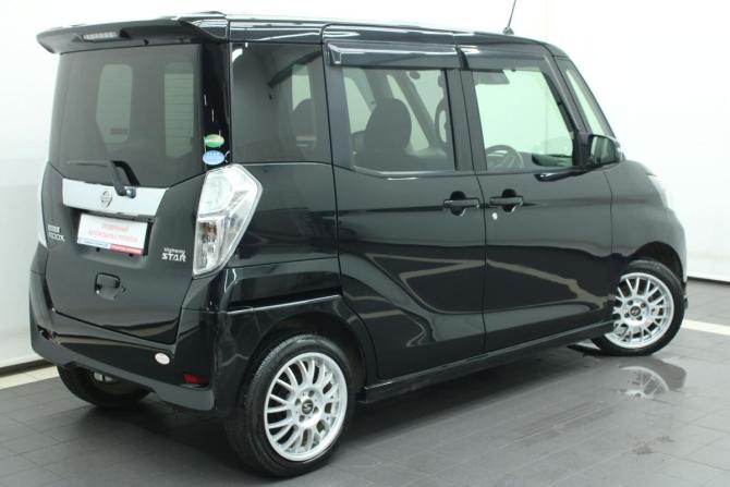 Nissan Dayz Roox I Рестайлинг с пробегом 2017 года, цена 735 000 рублей, 94348 км, хэтчбек, Автокод Объявления