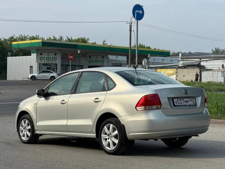 Volkswagen Polo V Кемерово  - изображение 4