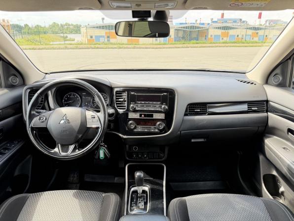 Mitsubishi Outlander III Рестайлинг 3 с пробегом 2019 года, цена 2 049 000 рублей, 88002 км, внедорожник, Автокод Объявления