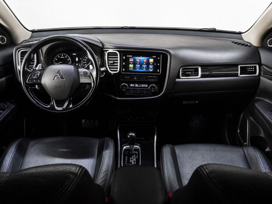 Mitsubishi Outlander III Рестайлинг 2 Тюмень  - изображение 19