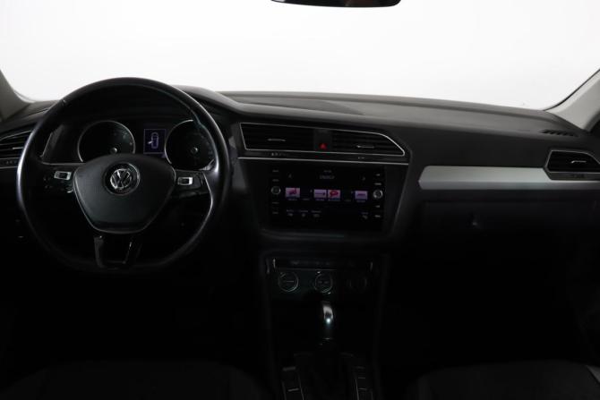 Volkswagen Tiguan II с пробегом 2019 года, цена 2 349 990 рублей, 106889 км, внедорожник, Автокод Объявления